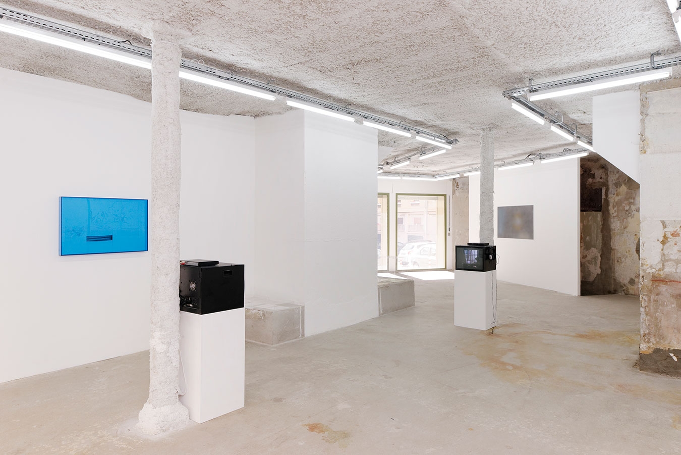 A une heure de la civilisation - Galerie CrèveCoeur