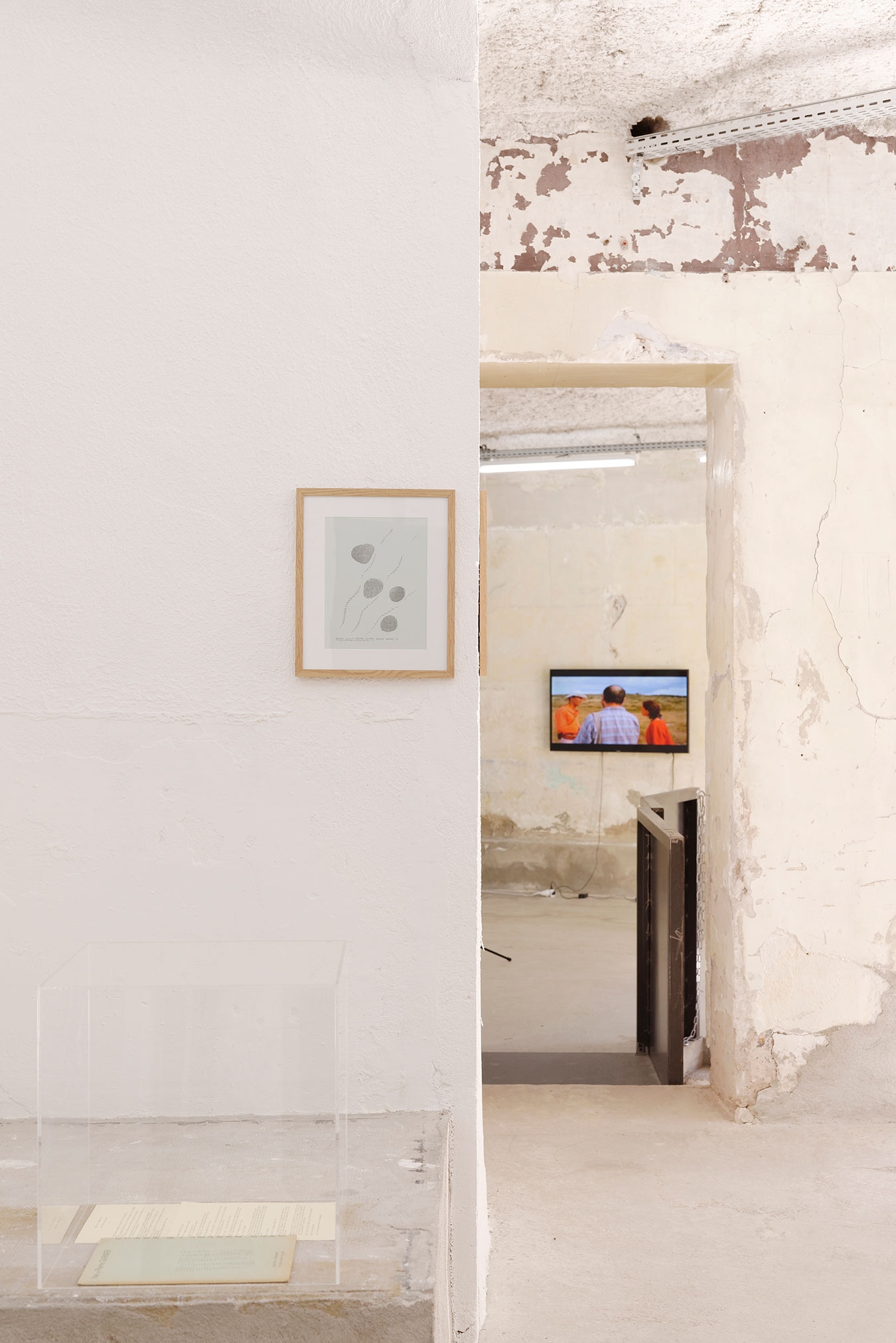 A une heure de la civilisation - Galerie CrèveCoeur