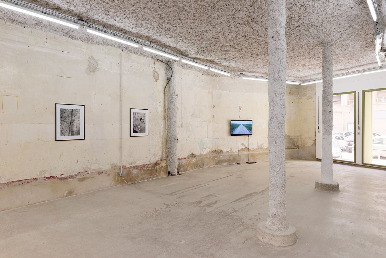 A une heure de la civilisation - Galerie CrèveCoeur