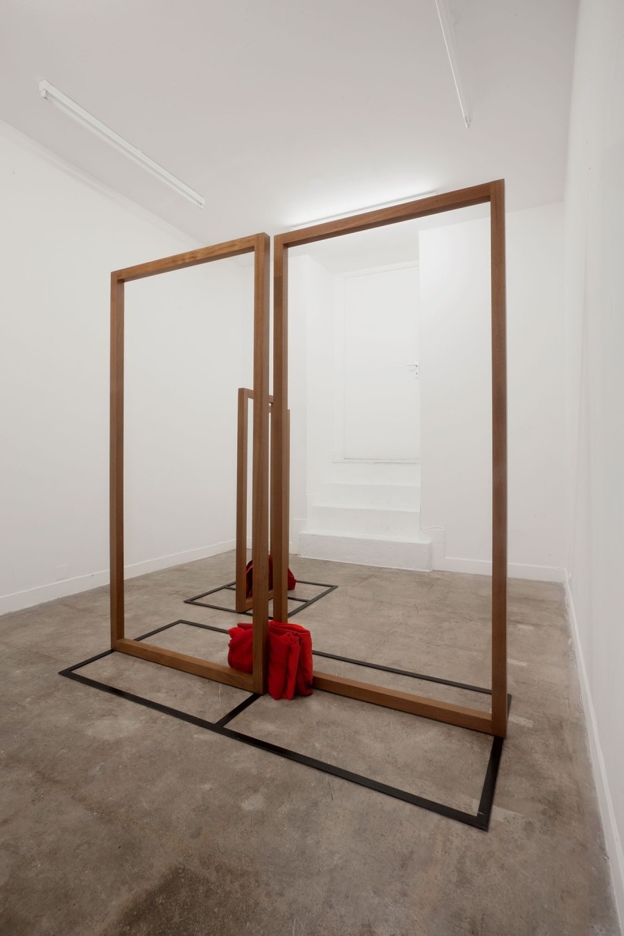 The Fabrics Ask / Some Hints on Pattern-Designing (Prospectus. Scene II, sub-scene I) - Galerie CrèveCoeur